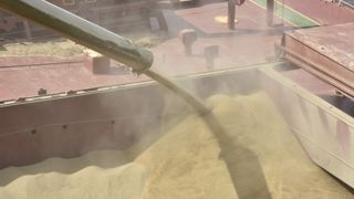 A quelques heures de l'expiration de l’accord sur l’exportation des céréales ukrainiennes le 17 juillet 2023, le Kremlin a déclaré qu'il est « de facto terminé ». A quelques heures de l'expiration de l’accord sur l’exportation des céréales ukrainiennes le 17 juillet 2023, le Kremlin a déclaré qu'il est « de facto terminé ».