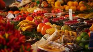 La production de fruits d'été était en repli de 6,3 % entre 2021 et 2022, selon Eurostat. La production de fruits d'été était en repli de 6,3 % entre 2021 et 2022, selon Eurostat.