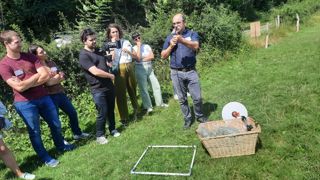 Vincent Pommery pratique le pâturage en multi-paddocks adaptatif, ou AMP. Vincent Pommery pratique le pâturage en multi-paddocks adaptatif, ou AMP.