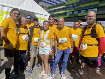 L'équipe de Valfrance de 22 participants est venue avec six élus, dont Christophe Grison, son président. ( H. Laurandel )