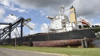 En août 2023, la forte chute des exportations de céréales tire à la baisse l'excédent agroalimentaire français. En août 2023, la forte chute des exportations de céréales tire à la baisse l'excédent agroalimentaire français.