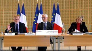 Le 26 octobre 2023, les ministères de l'Agriculture, de l'Economie et de la Transition énergétique ont tenu une réunion de travail avec les acteurs économiques des biocarburants. Le 26 octobre 2023, les ministères de l'Agriculture, de l'Economie et de la Transition énergétique ont tenu une réunion de travail avec les acteurs économiques des biocarburants.