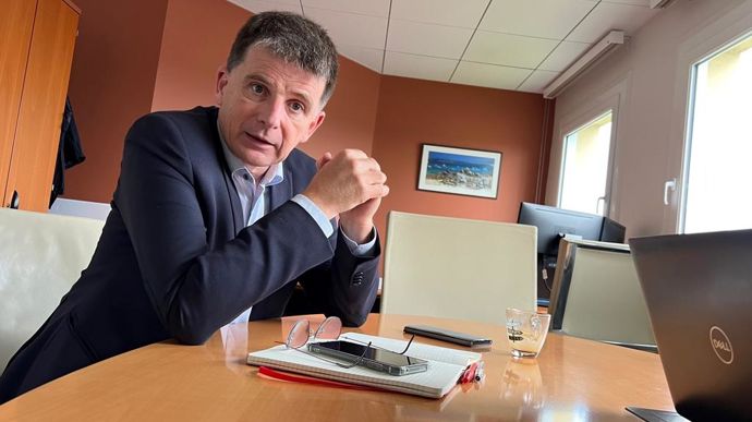 Rémi Cristoforetti, directeur général de la coopérative Le Gouessant, chiffre les dégâts pour l'entreprise à quelques dizaines de milliers d'euros, « voire peut-être 100 000 € au total ».