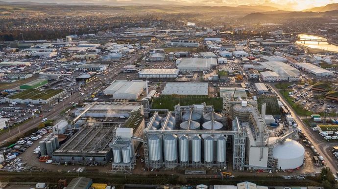 Avec l’acquisition de United Malt Group, Malteries Soufflet compte dorénavant 41 sites dans le monde (ici celui d'Inverness, en Écosse) pour une capacité de production de 3,7 Mt de malt.