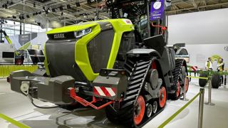 Le Xérion 12.590 autonome est équipé de nombreux capteurs Lidar et de caméras. Le Xérion 12.590 autonome est équipé de nombreux capteurs Lidar et de caméras.