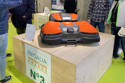 Le robot Ceora aux Paysalia Innovations Awards en 2021.