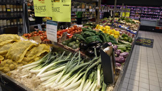 Les objectifs de lutte contre l’inflation des prix à la consommation et de souveraineté alimentaire ne doivent pas être opposés, a réaffirmé le ministre. Les objectifs de lutte contre l’inflation des prix à la consommation et de souveraineté alimentaire ne doivent pas être opposés, a réaffirmé le ministre.