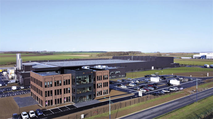 Avec l'usine de Saint-Laurent Blangy, qui accueille désormais le siège social du groupe, Cérélia accroît sa capacité de production en France de plus de 20 %.