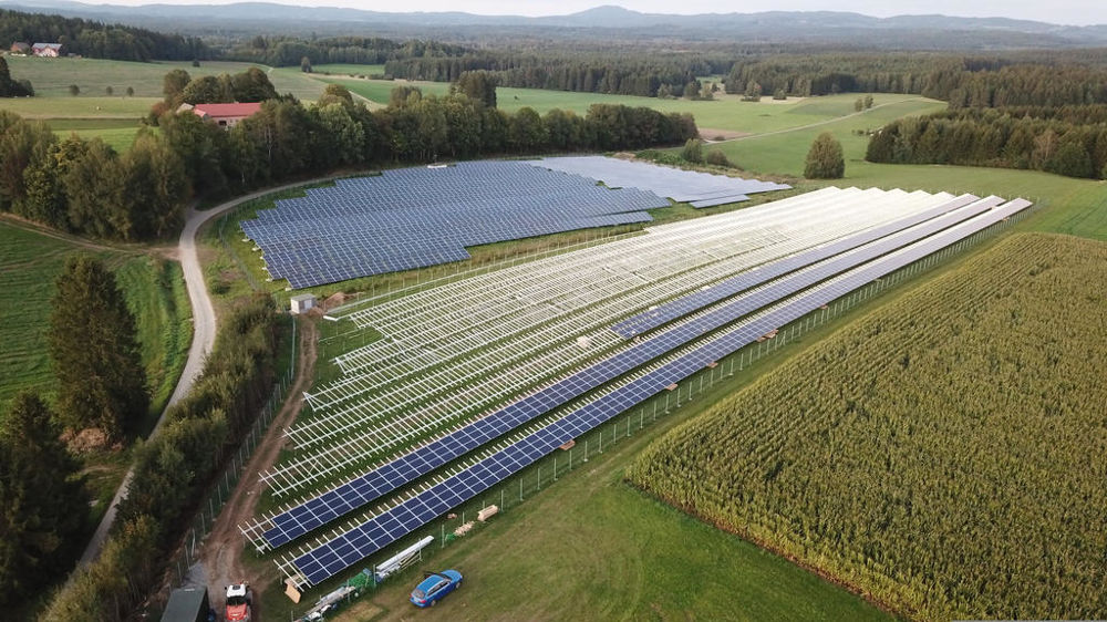 De nombreux moulins et coopératives s’intéressent aux énergies renouvelables, notamment au solaire, encouragés en cela par une technologie mature, le photovoltaïque.