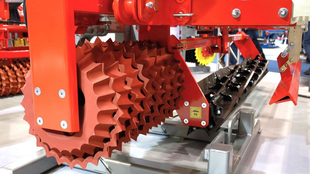 Güttler : un rouleau à couteaux Mastercut 600 pour broyer les résidus végétaux