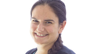 « Avec ce projet de Cuma, nous espérons apporter une solution pour réduire et stabiliser le coût du désamiantage », explique Solenn Fassion, animatrice de l’association Elinnove. « Avec ce projet de Cuma, nous espérons apporter une solution pour réduire et stabiliser le coût du désamiantage », explique Solenn Fassion, animatrice de l’association Elinnove.
