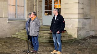 Laurence Marandola, porte-parole du syndicat, a pris à la parole à la sortie de l'entretien entre la Confédération paysanne et le Premier ministre, Gabriel Attal. Laurence Marandola, porte-parole du syndicat, a pris à la parole à la sortie de l'entretien entre la Confédération paysanne et le Premier ministre, Gabriel Attal.