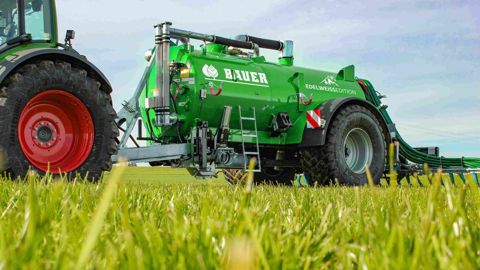 Bauer Edelweiss : une tonne à lisier pour les régions préalpines Bauer Edelweiss : une tonne à lisier pour les régions préalpines