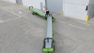 AVR étoffe sa gamme de manutention avec les Python, deux nouveaux convoyeurs duo. AVR étoffe sa gamme de manutention avec les Python, deux nouveaux convoyeurs duo.