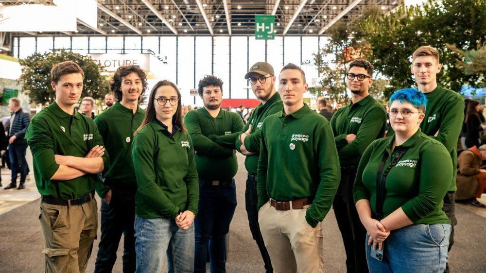 Issus d’un casting, treize étudiants ou jeunes paysagistes de toute la France sont prêts à porter haut et fort les couleurs du paysage.