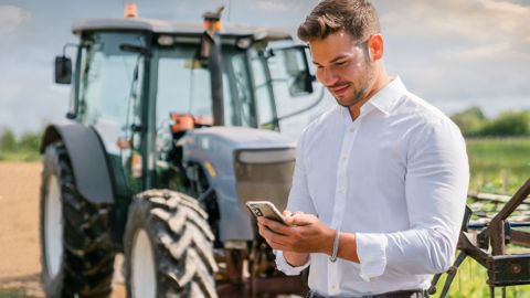 La nouvelle appli iMob Contact Expertise simplifie le parcours client et le travail du vendeur. La nouvelle appli iMob Contact Expertise simplifie le parcours client et le travail du vendeur.