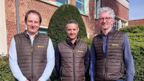 Frédéric Lievens (à g.) et Frédéric Hais (au milieu) ont rejoint l'équipe de Julien Bas (à dr.), directeur de la division Semences du groupe InVivo.