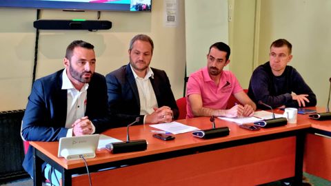 Pierrick Horel,(premier à gauche) est le seul candidat pour succéder à Arnaud Gaillot à la tête de JA.