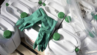 Le CGAAER recommande notamment le déclenchement des plans d'action plusieurs années en amont des retraits de produits phytosanitaires. Le CGAAER recommande notamment le déclenchement des plans d'action plusieurs années en amont des retraits de produits phytosanitaires.