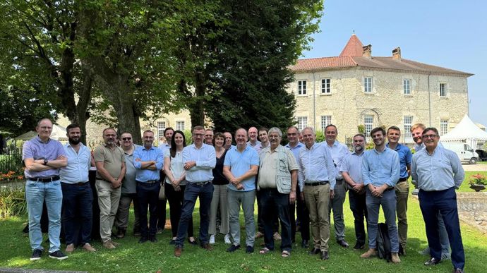 Les 26 adhérents du GIE Oqualim Sud-Est, les importateurs présents sur le port de Sète et les opérateurs portuaires comme Sea Invest, le port de Sète, le port de Chalon-sur-Saône (Aproport), tenaient leur assemblée générale annuelle, vendredi 28 juin, à Vignieu (Isère).