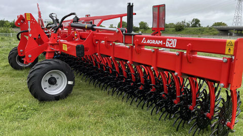 Agram présente la Rota Clean, une houe rotative de 6,20 m.