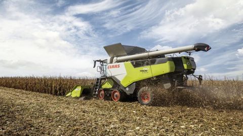 La Trion 740 est équipée d’un moteur six cylindres Cummins de 8,9 litres et d’une puissance de 435 ch.