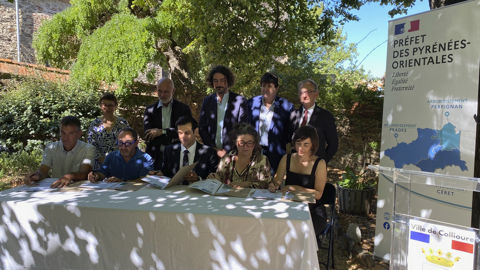 La signature de la charte a réuni le secrétaire général de la préfecture des Pyrénées-Orientales et les représentants du collectif interprofessionnel sur l'eau. La signature de la charte a réuni le secrétaire général de la préfecture des Pyrénées-Orientales et les représentants du collectif interprofessionnel sur l'eau.