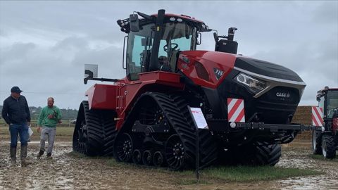 Tracteur CaseIH Quadtrac 715
