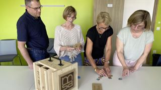 Les Hauts-de-France sont la première région en termes d’incidence et de mortalité liées au cancer, avec 32 500 nouveaux cas par an. Les Hauts-de-France sont la première région en termes d’incidence et de mortalité liées au cancer, avec 32 500 nouveaux cas par an.