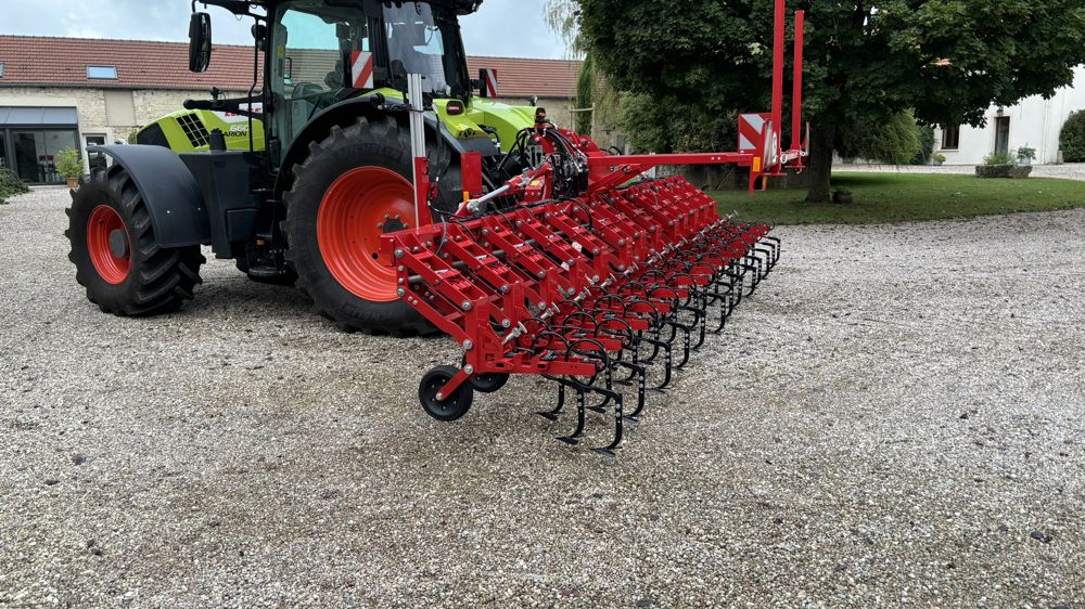 Horsch : un châssis mobile pour la bineuse Transformer VF Horsch : un châssis mobile pour la bineuse Transformer VF