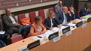 La Coordination rurale demande que soit réglé « ce qui était promis » pour la trésorerie des exploitations. La Coordination rurale demande que soit réglé « ce qui était promis » pour la trésorerie des exploitations.