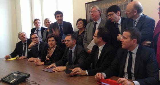 Collectif des Députés Ump et Udi contre la politique ruralicide du gouvernement Ayrault