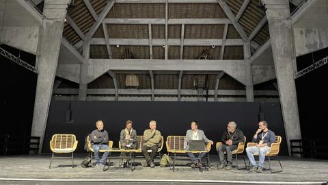L’une des tables rondes organisées dans le cadre du congrès Hortis a rassemblé Vincent Mayot, Anne Marchand, Gilles Clément, Jean-Charles Cuenot, Denis Duquet, Alexis Veldeman.
