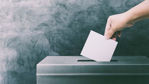 Quelles sont les conditions pour avoir le droit de voter aux élections chambres ?