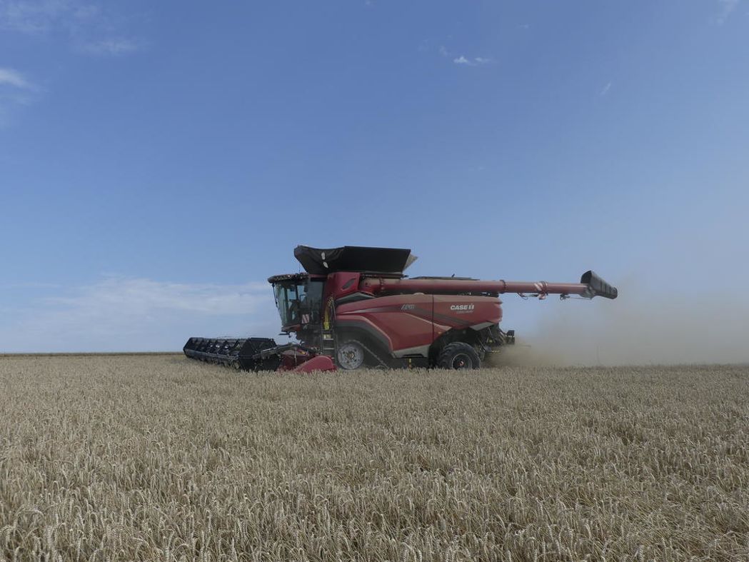 Prise en main de la moissonneuse-batteuse Case IH Axial-Flow AF10