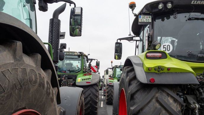 La possible signature d'un accord de libre-échange entre l'Union européenne et le Mercosur pourrait "faire exploser la colère" selon Jérôme Bayle.