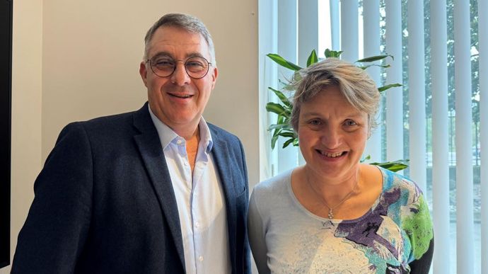 David Saelens et Valérie Bris, respectivement président et directrice de La Coopération agricole Nutrition animale, jeudi 7 novembre, à Paris.