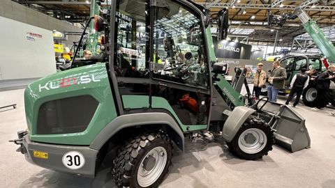 La chargeuse KL 21.5 L de Kramer est motorisé au choix par un bloc de 26 ou 45 ch.