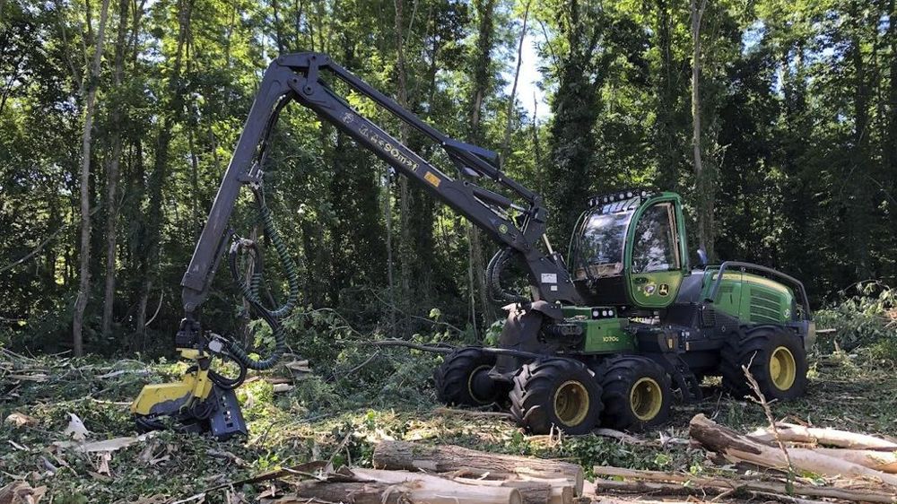 L’association des entrepreneurs de travaux forestiers de Nouvelle-Aquitaine et la gendarmerie s’associent pour répertorier en temps et en heure les actes d’incivilité survenant lors des chantiers forestiers. L’association des entrepreneurs de travaux forestiers de Nouvelle-Aquitaine et la gendarmerie s’associent pour répertorier en temps et en heure les actes d’incivilité survenant lors des chantiers forestiers.