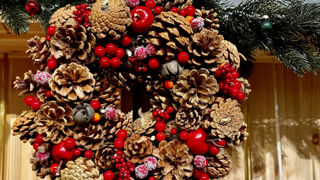 Profitez de ce mois de novembre pour créer vos décorations de Noël. Profitez de ce mois de novembre pour créer vos décorations de Noël.