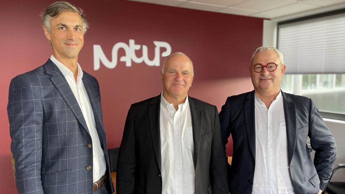 « Avant même la récolte, nous avons lancé des actions avec un plan d'économies d’ores et déjà atteint de 10 M€ », détaille Patrick Aps (à dr.), DG de NatUp, au côté du président, Antoine Declercq, et du futur DG, Laurent Lemarchand (à g.).