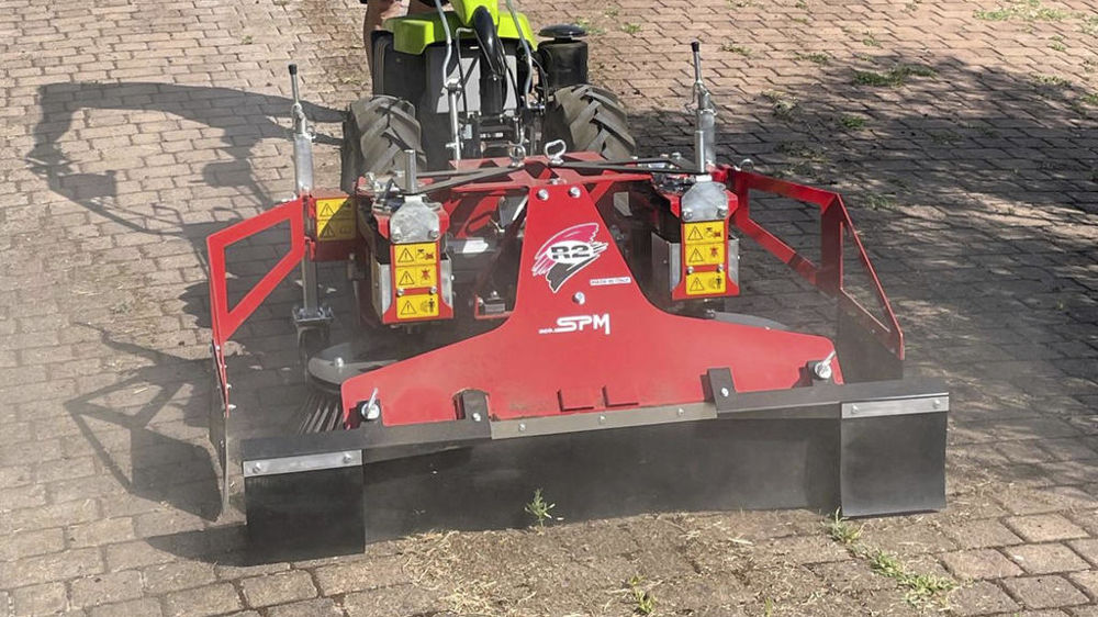 La désherbeuse SPM conçue par la société R2.