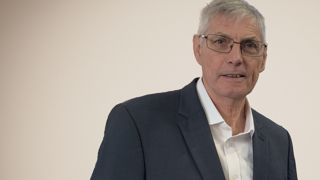 Gérard Danibert, ancien directeur des ventes et du marketing France de la division "tracteurs" de Kubota, a lancé son activité de consultant.