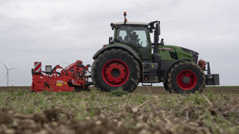 Fendt 728 Vario Gen 7 : un double affichage en cabine Fendt 728 Vario Gen 7 : un double affichage en cabine