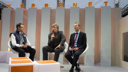 Stéphane Le Foll, ministre de l'agriculture et Guillaume Garot, ministre de l'agroalimentaire lors de l'inauguration du Sima.