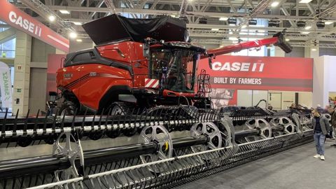 La star incontestée de l'Eima, la moissonneuse-batteuse AF10 de Case IH, est la machine qui a le plus attiré les lecteurs de Terre-Net en 2024.
