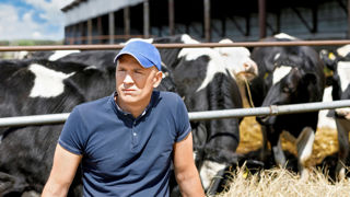 Près de la moitié des agriculteurs présentent un stress élevé et 34 % un risque d'épuisement professionnel. Près de la moitié des agriculteurs présentent un stress élevé et 34 % un risque d'épuisement professionnel.