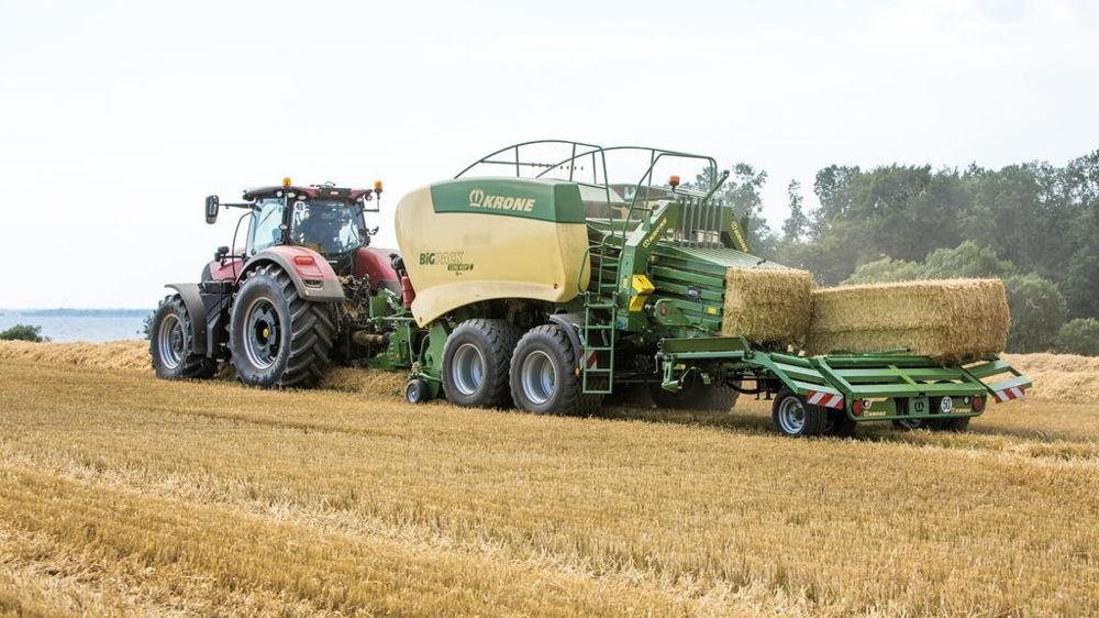 Presse à balles carrées de Krone Presse à balles carrées de Krone