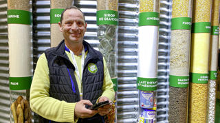 Vincent Guyot, céréalier à Étaves-et-Bocquiaux (Aisne), est présent depuis onze ans sur X où il compte 24 000 abonnés. Vincent Guyot, céréalier à Étaves-et-Bocquiaux (Aisne), est présent depuis onze ans sur X où il compte 24 000 abonnés.