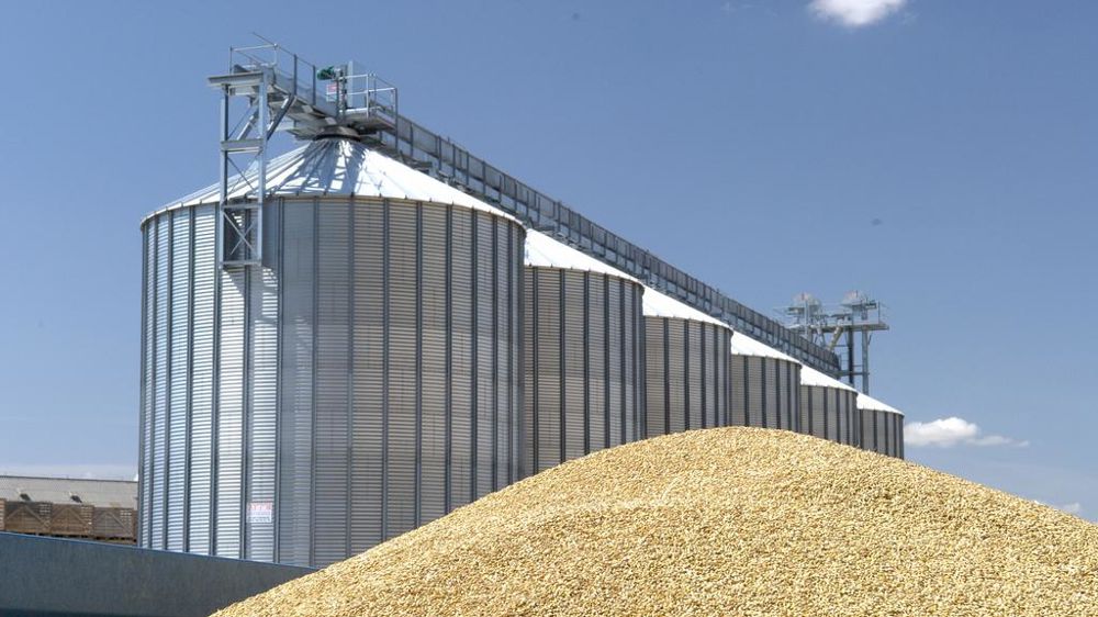 Moisson orge coopérative avec cellules de stockage